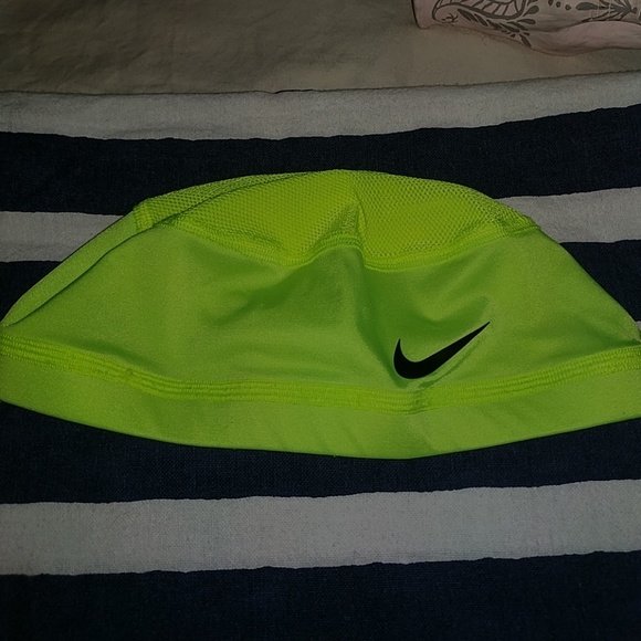nike combat skull cap